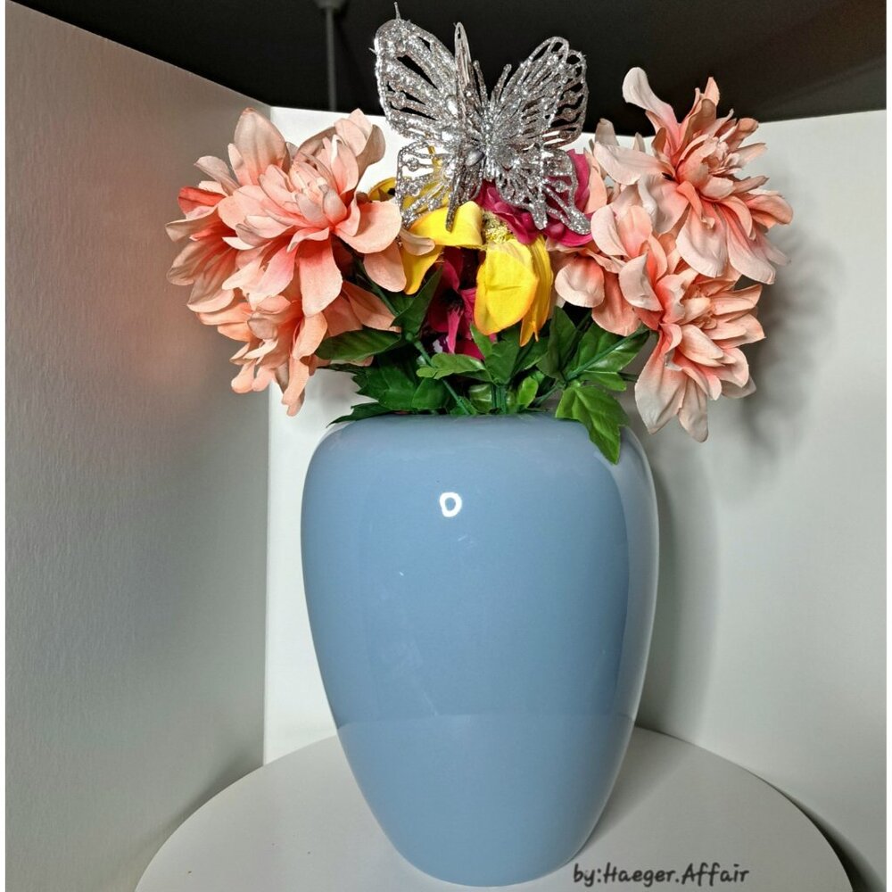Haeger Pottery,  Baby Pastel Blue Vase, 1990, Sticker#4435 , Good To Great, 7x10